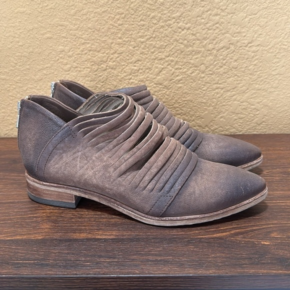 Free People Lost Valley Faded Brown Low Heeled Ankle Leather Boots, Sz 38 - Picture 2 of 10